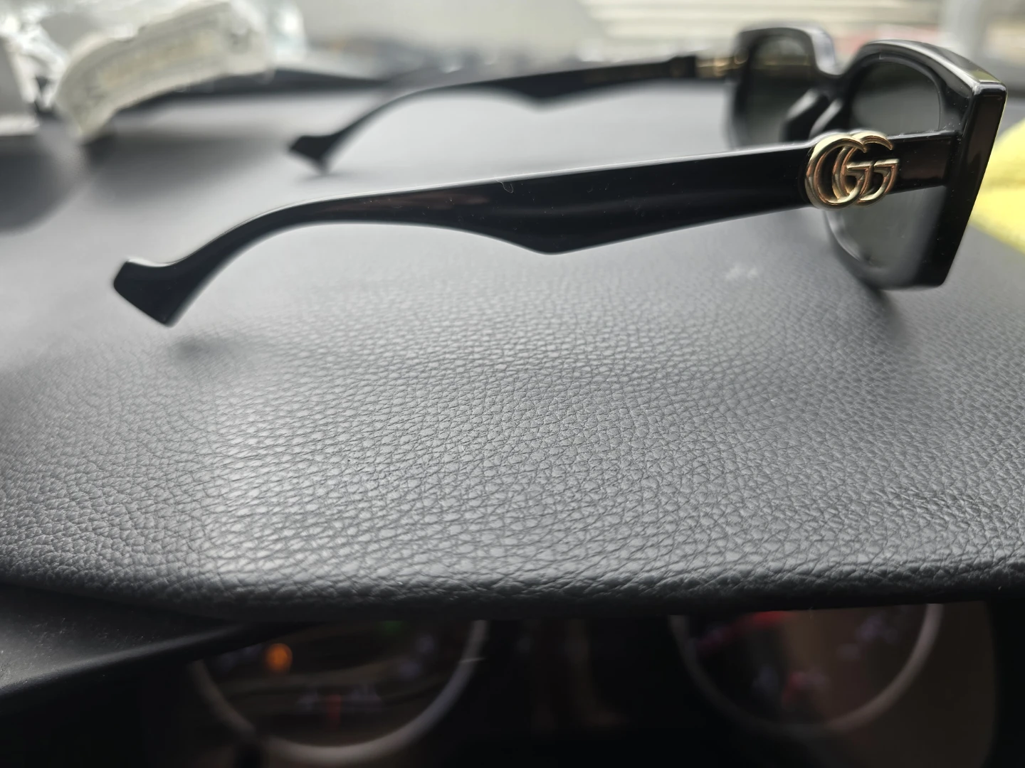 Gucci Sunglasses Black Square GG1534S - photo 2