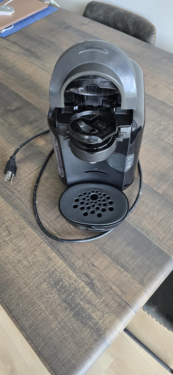 Bosch Tassimo Coffee Machine - photo 5