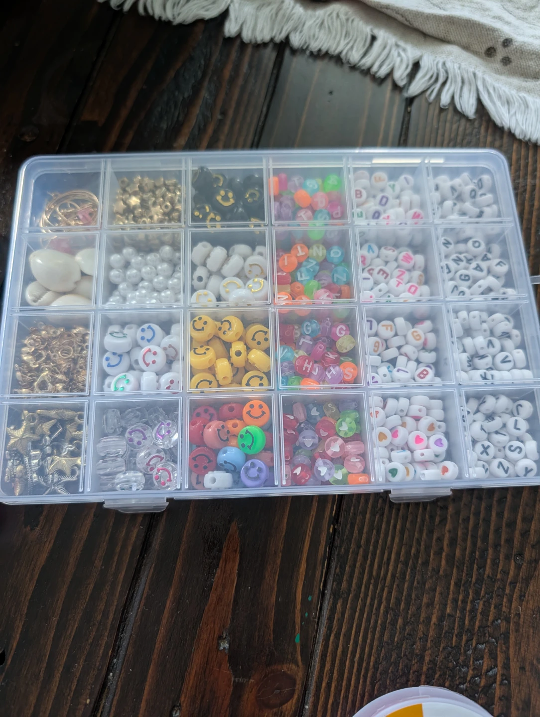 Anyo Bracelet Making Kit with Beads and Charms - photo 2
