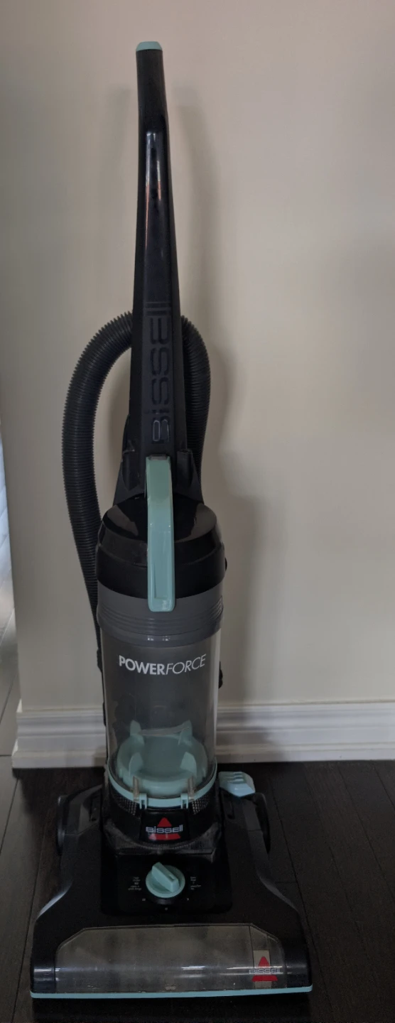 Bissell PowerForce Vacuum Cleaner plus Filters
