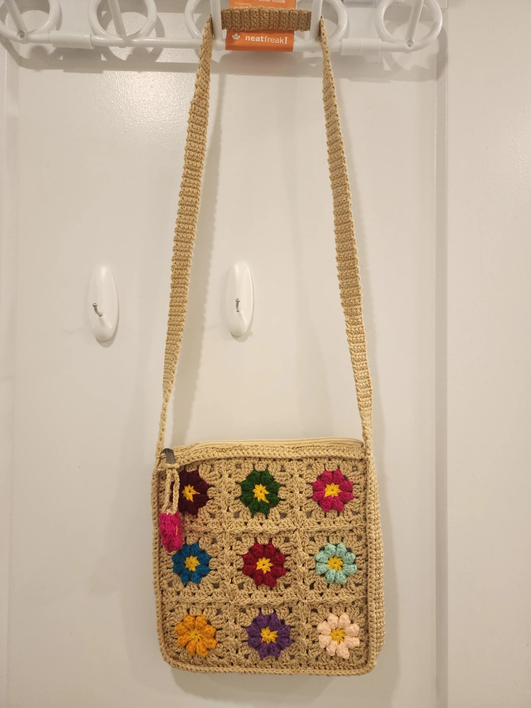 Handmade Crochet Flower Crossbody Bag - photo 2