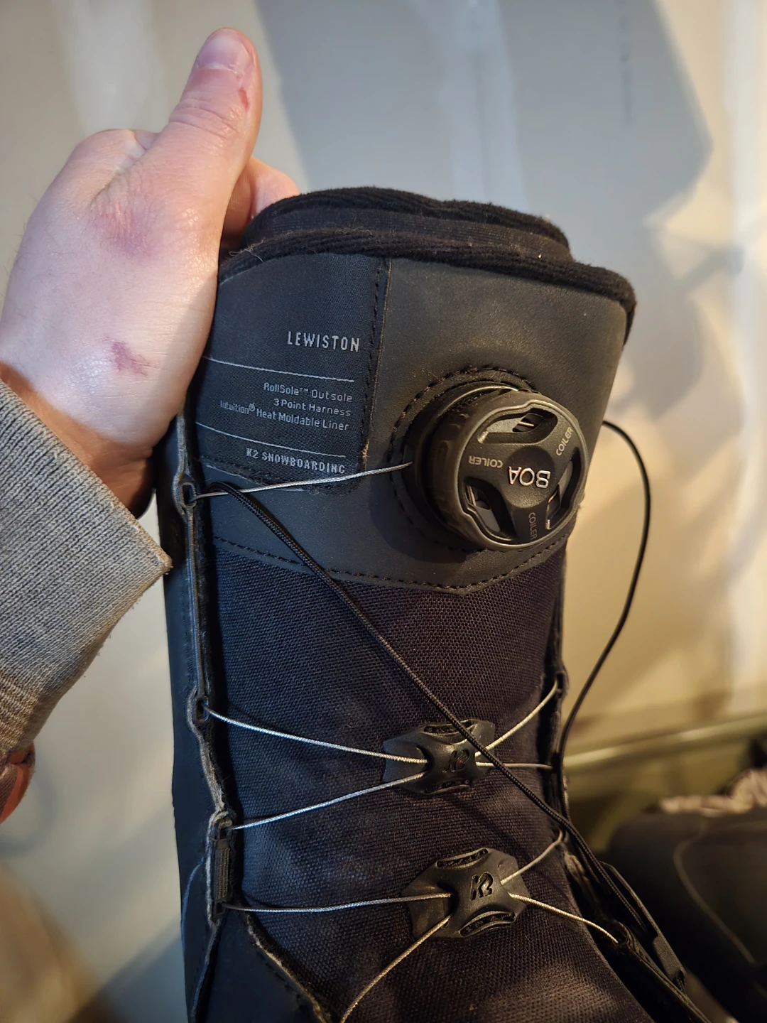 Mens size 9 k2 snowboard boots used twice almost new - photo 2