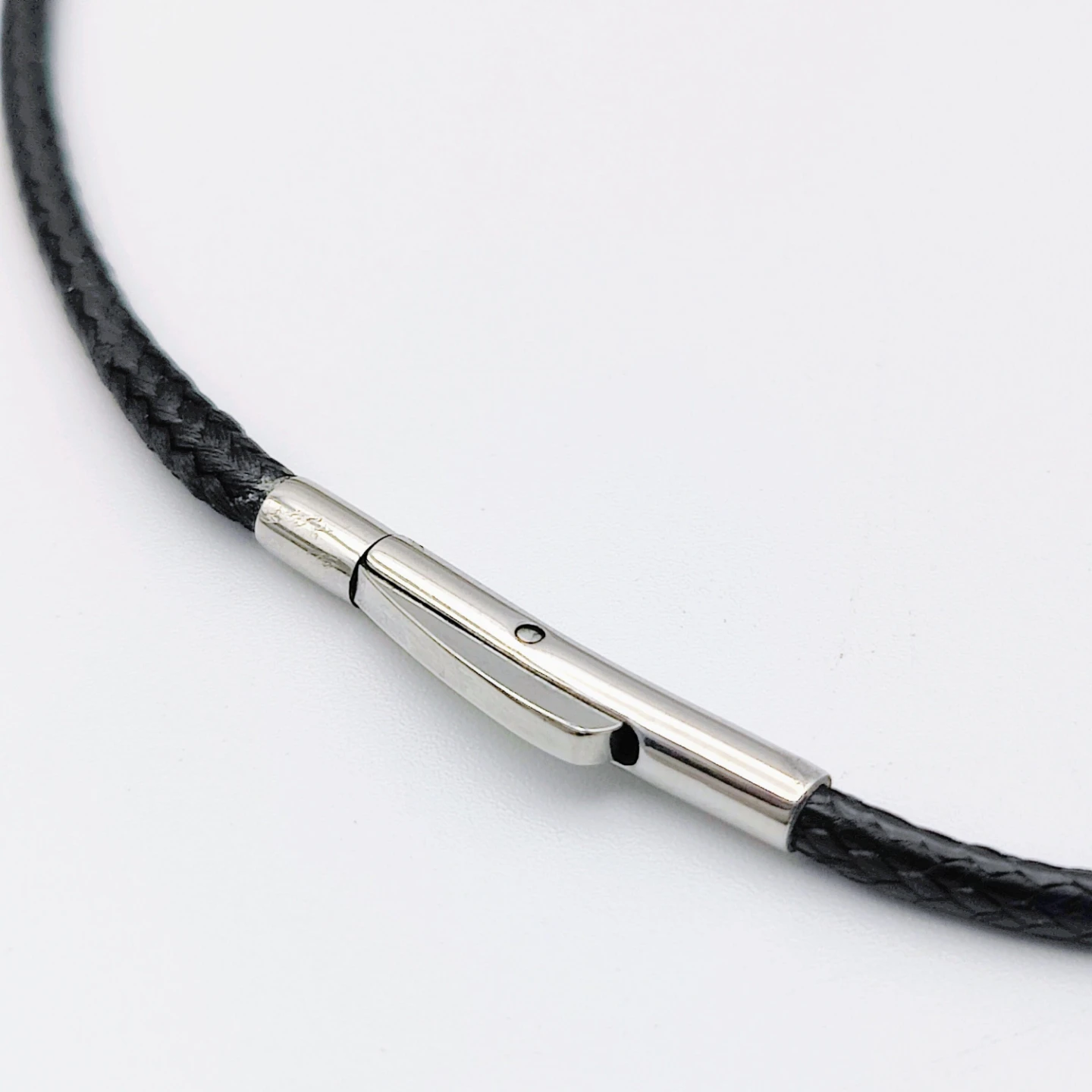Black Leather  Necklace - photo 4
