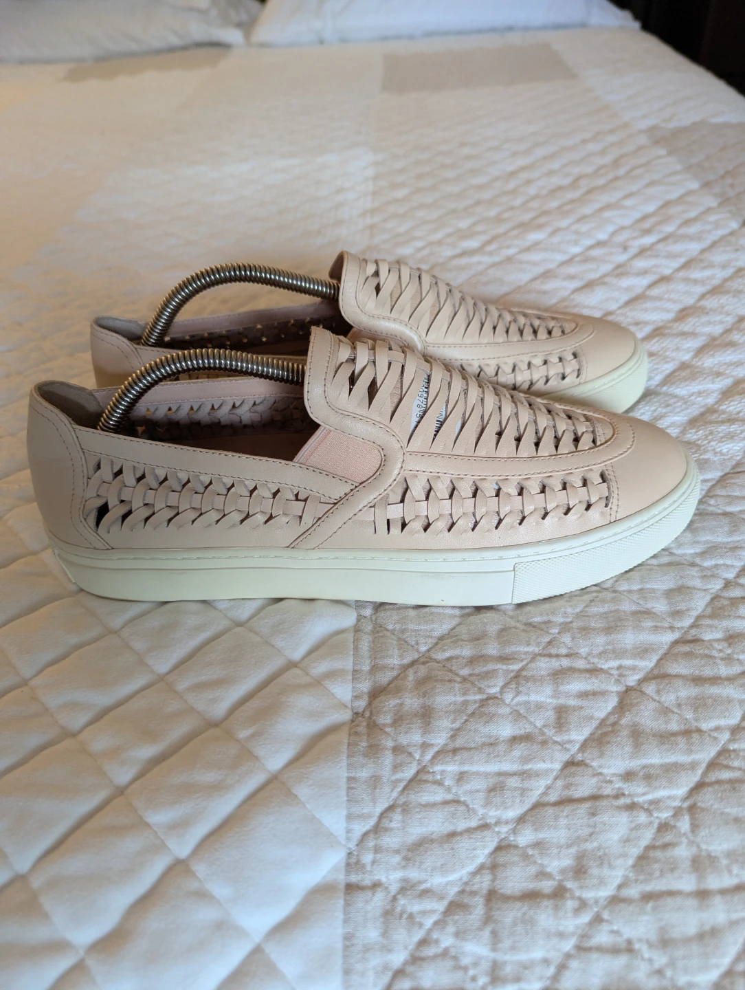 US11 Tory Birch Leather Slip-on Shoes - photo 2