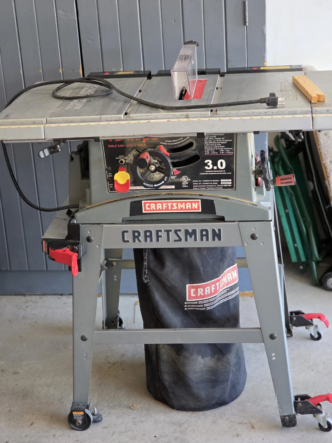 CRAFTSMAN  TABLE SAW