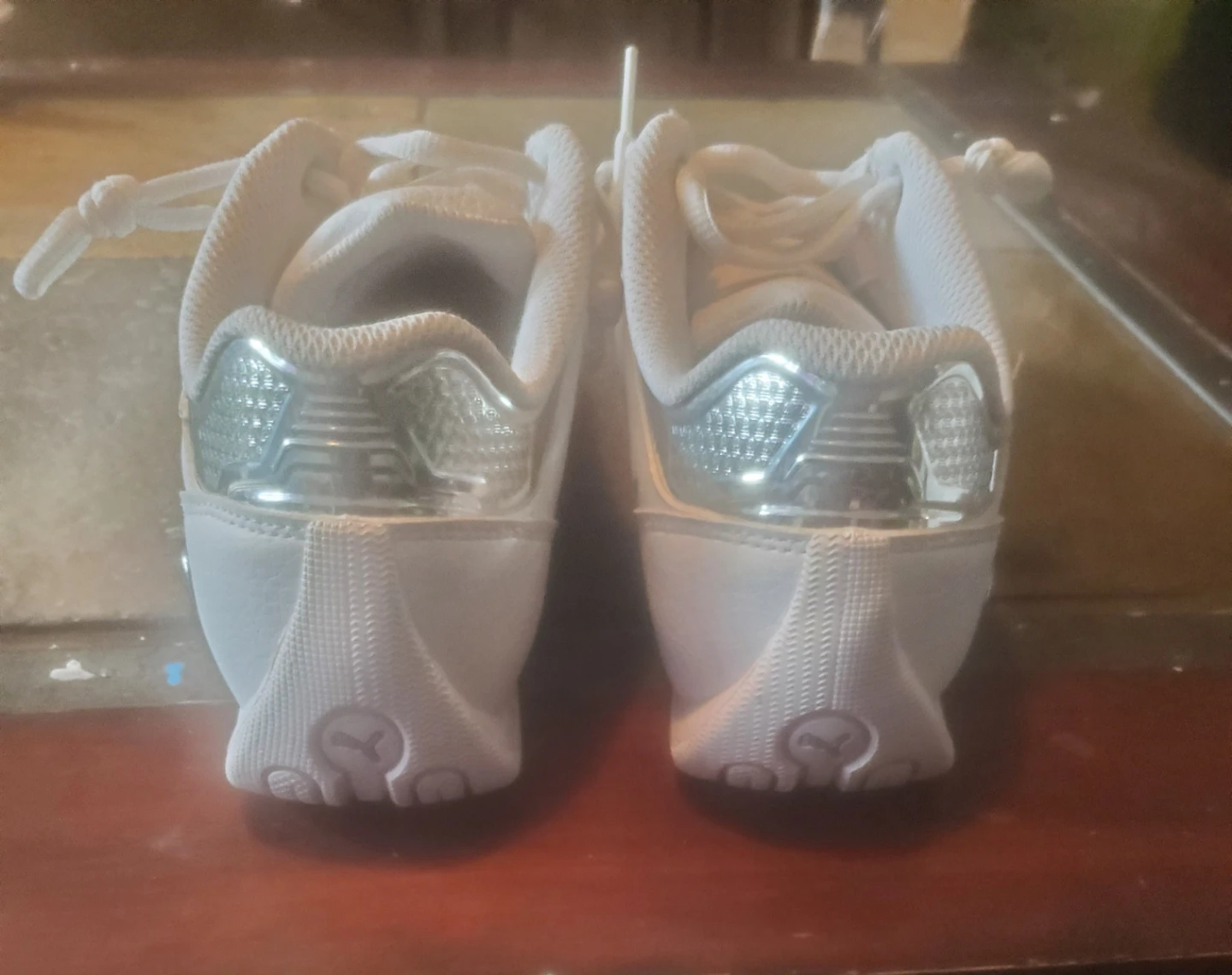 Puma White Shoes Size 8 US - photo 2
