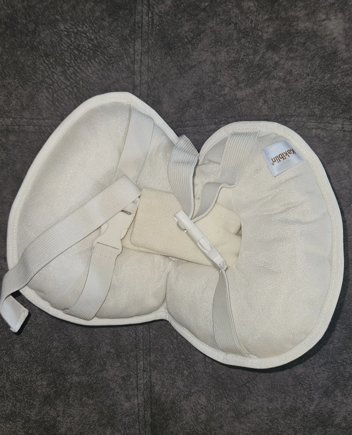 Baby head and neck pillow - photo 2