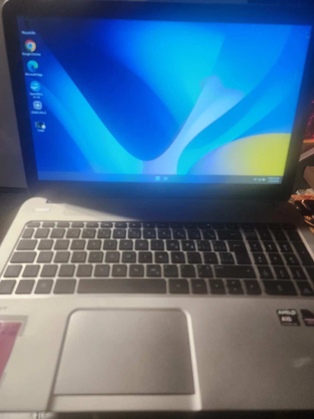 HP Envy 15 Laptop - AMD A10, 8GB RAM, 1TB HDD - photo 5