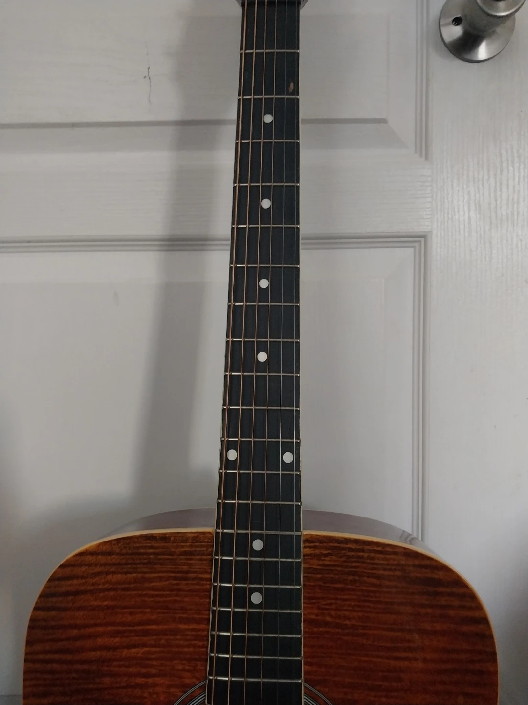 Montana Acoustic Guitar - photo 3