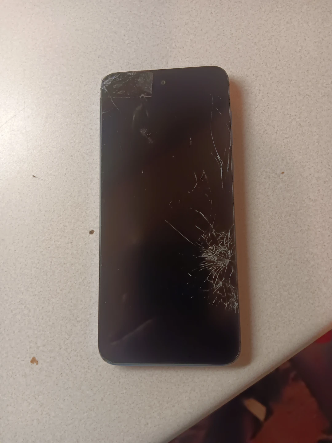 Moto G 2024. Screen Cracked - photo 2