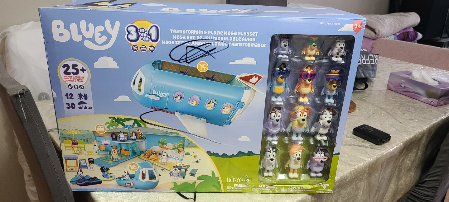 Bluey 3-in-1 Transforming Plane Mega Playset - photo 2