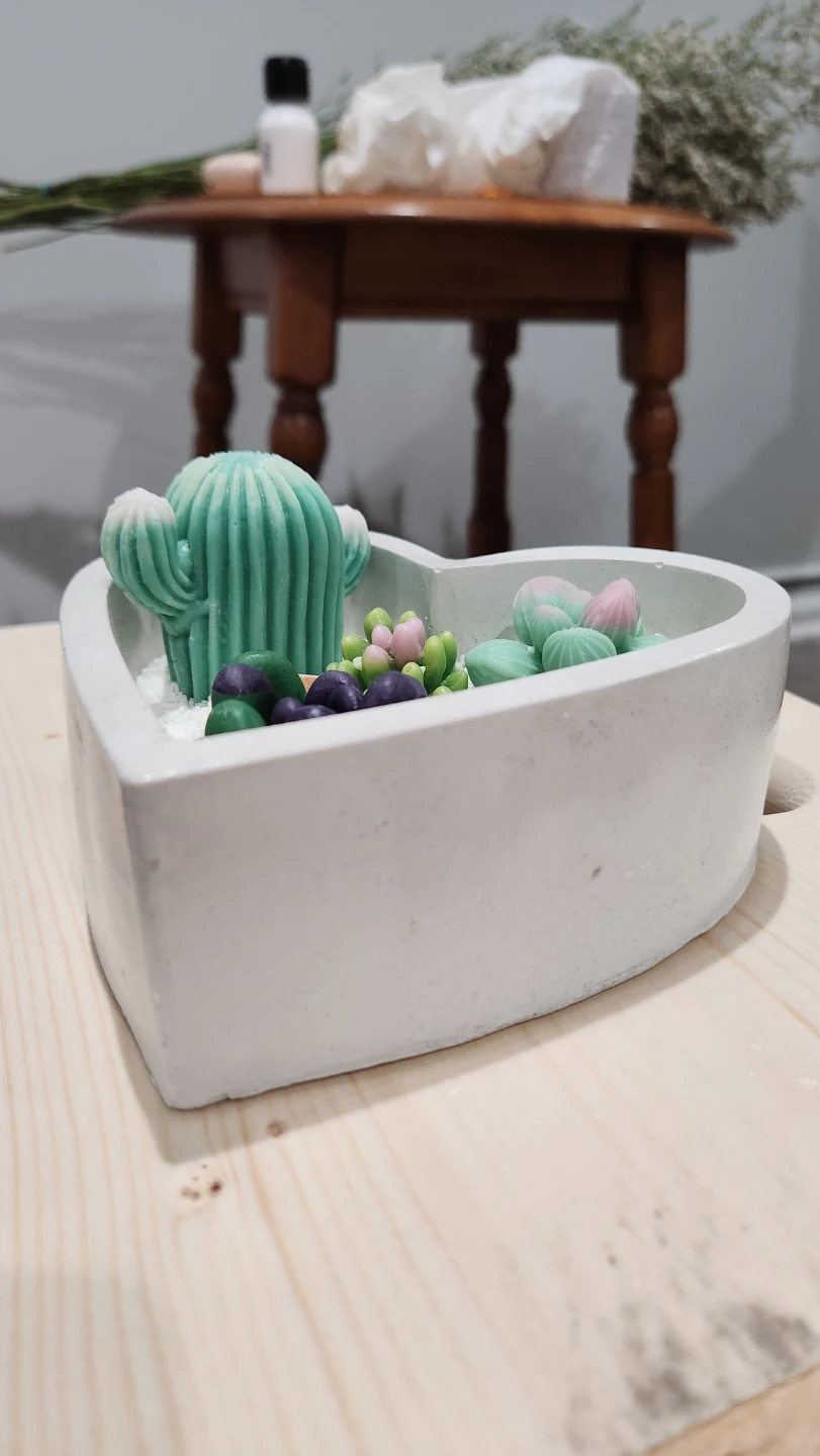 Succulent Arrangement Candle Bar Set - photo 3