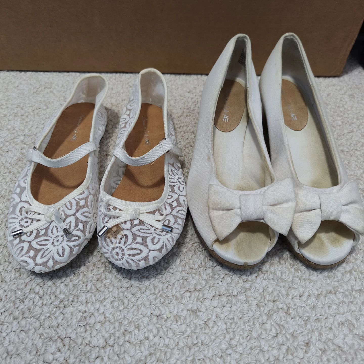 American Eagle White Lace Ballet Flats & Wedge Shoes-size 13