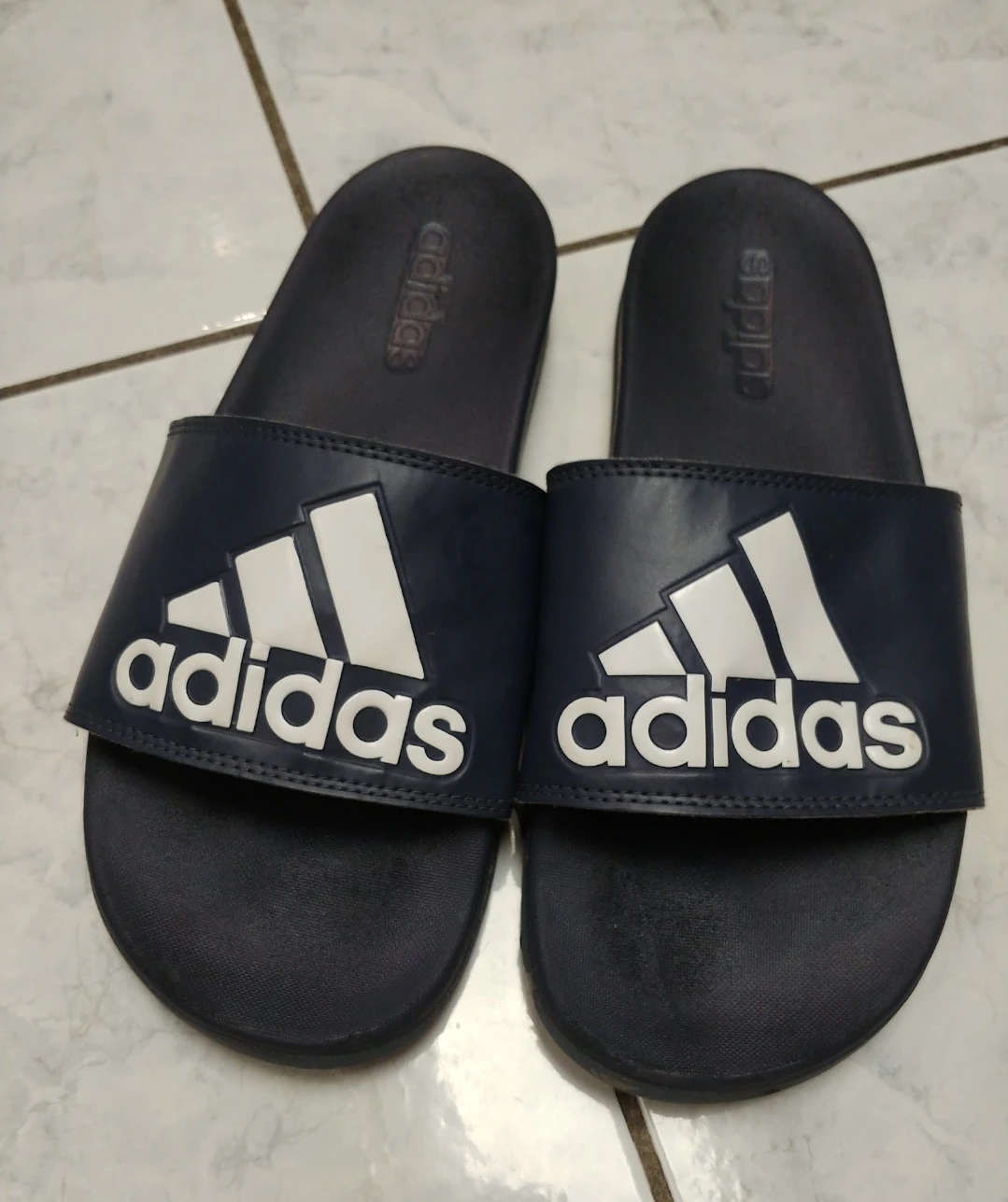 Adidas Men's Slides (size 8)