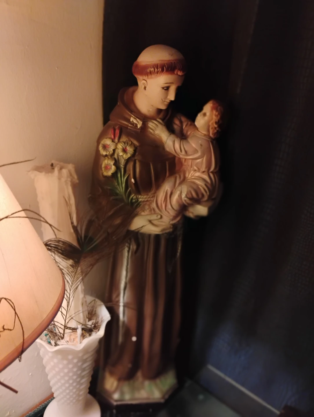 Saint Anthony Statue with Baby Jesus
