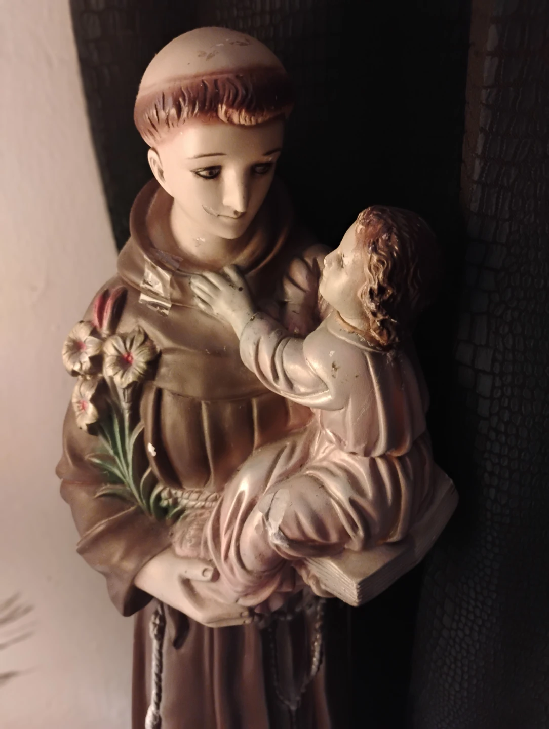 Saint Anthony Statue with Baby Jesus - photo 3