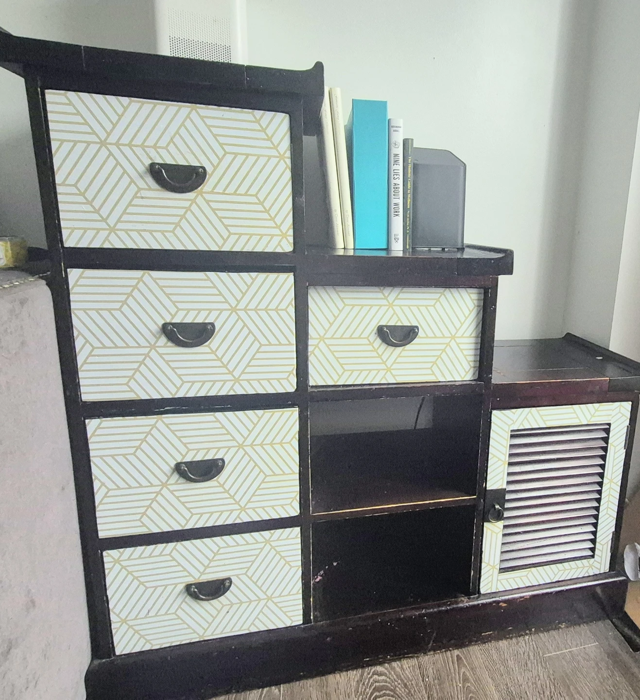 Wooden Storage Unit with 5 Drawers 2 shelves and 1 Cabinet - photo 3