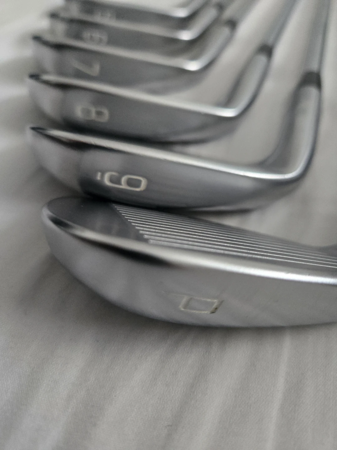 Mizuno JPX 923 Forged Iron Set, Right Handed, Regular Flex