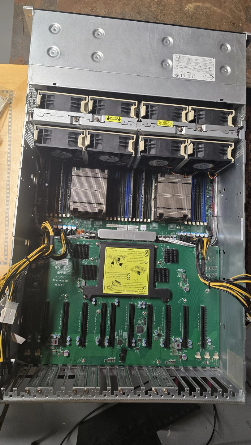 Supermicro SuperServer 4028GR-TRT Server System - photo 2