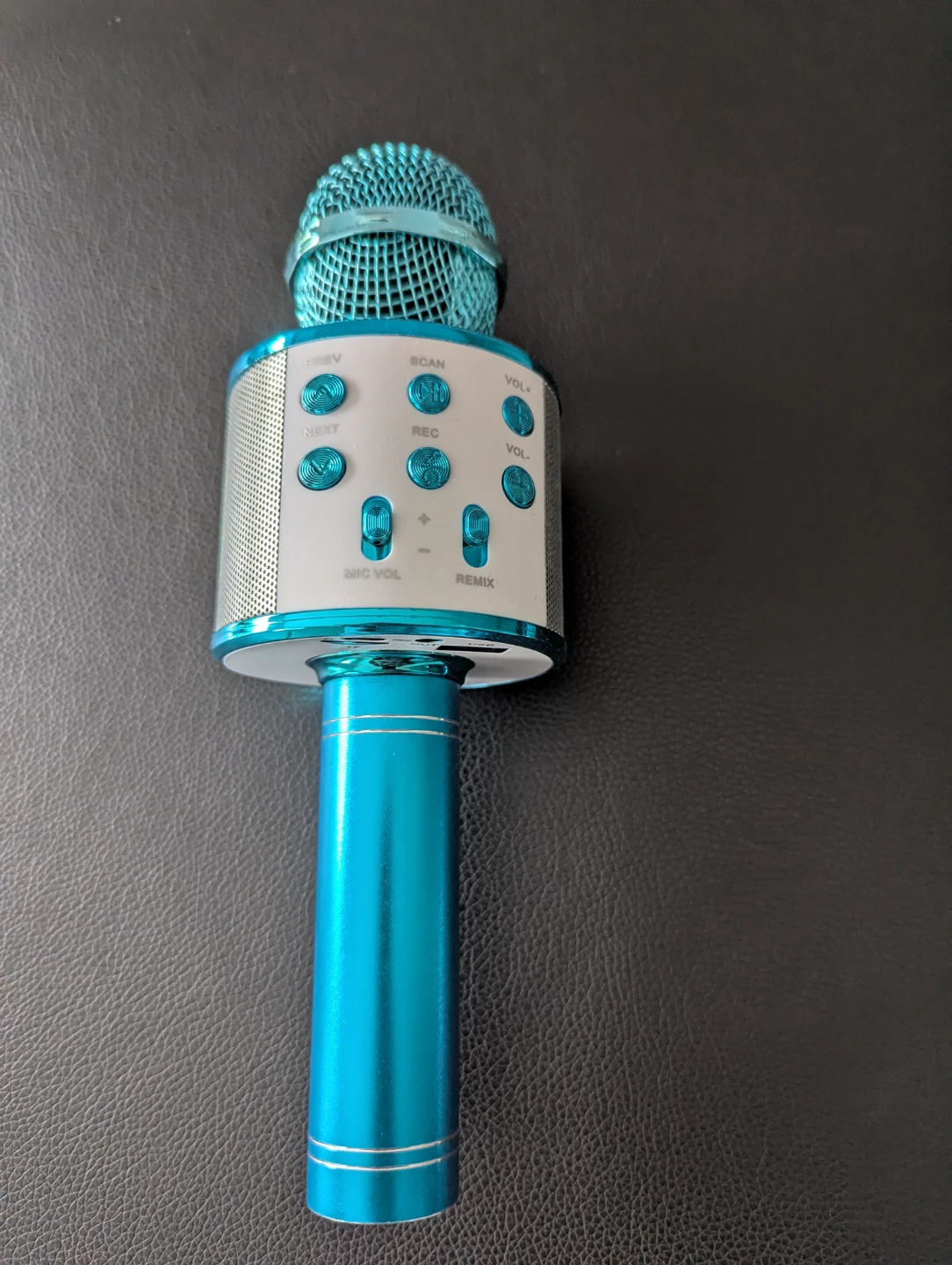 Bluetooth Karaoke Microphone Speaker