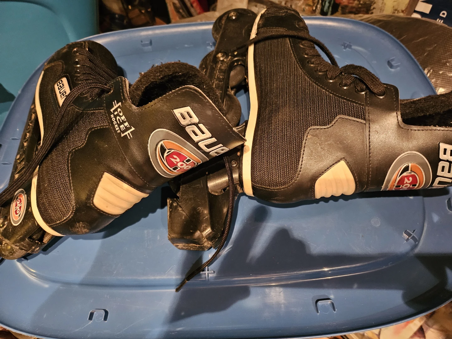 Bauer Inline Skates, size 7 - photo 2