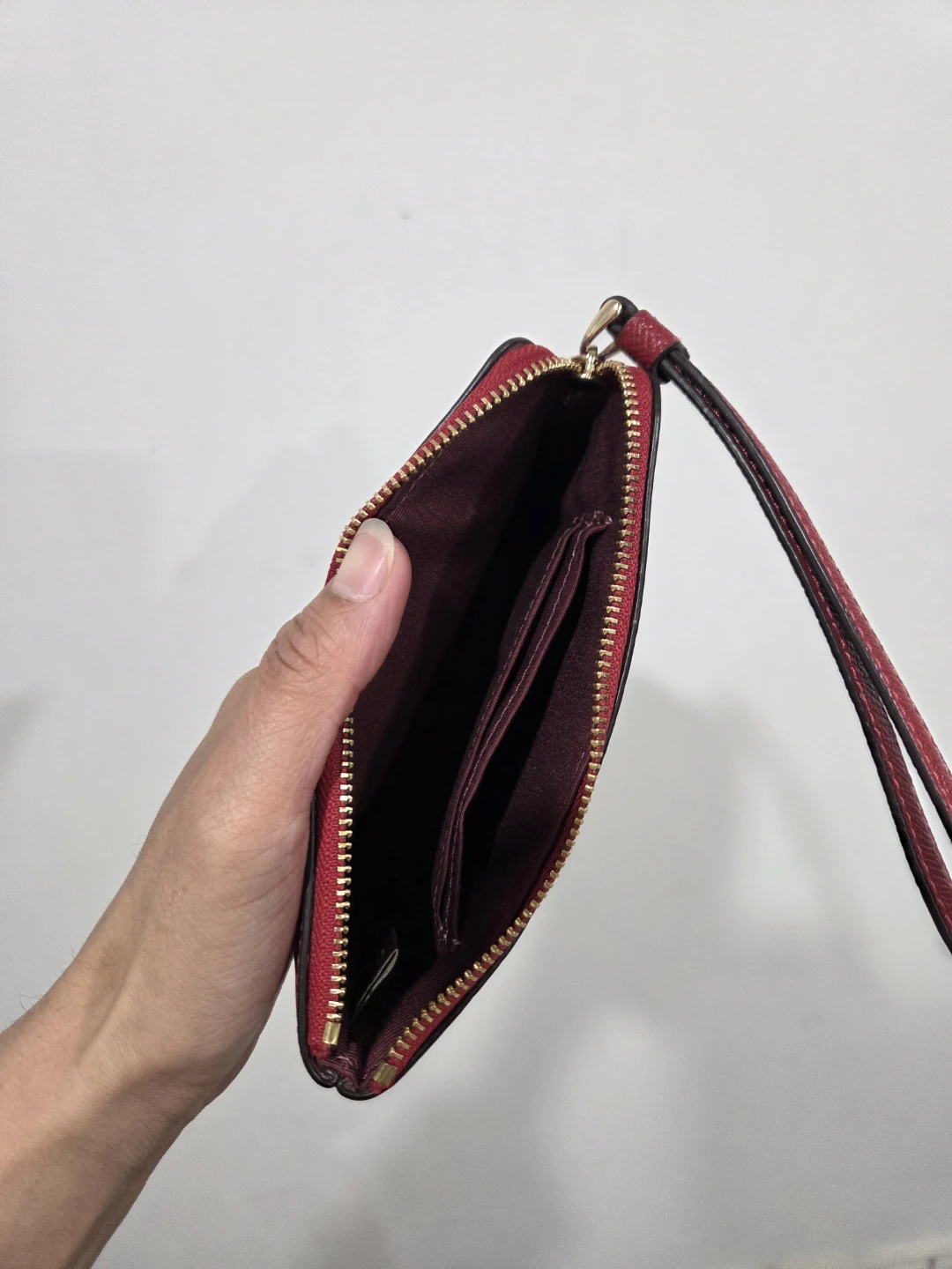 Coach Red Leather Wristlet Pouch - photo 2