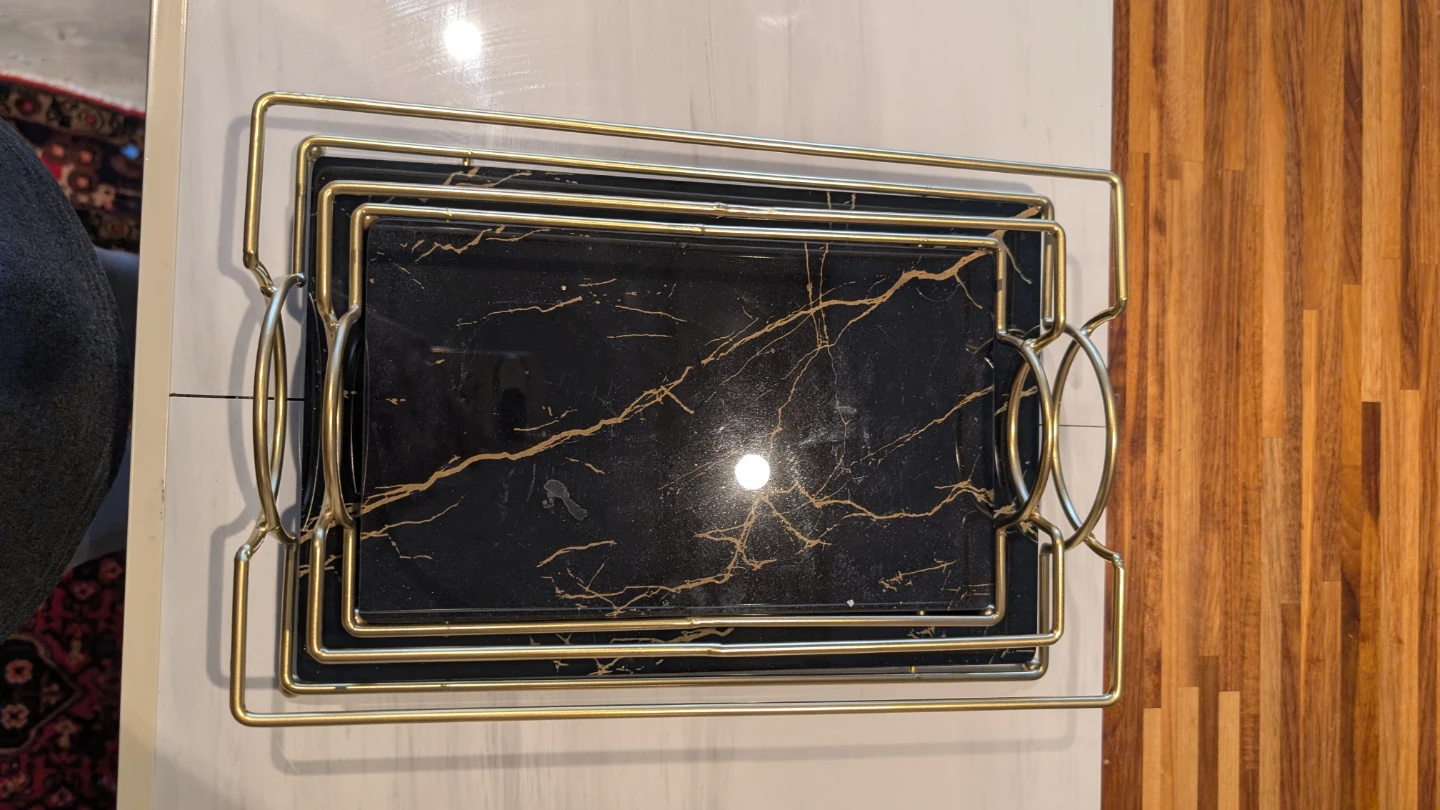 Golden and black tray - photo 4