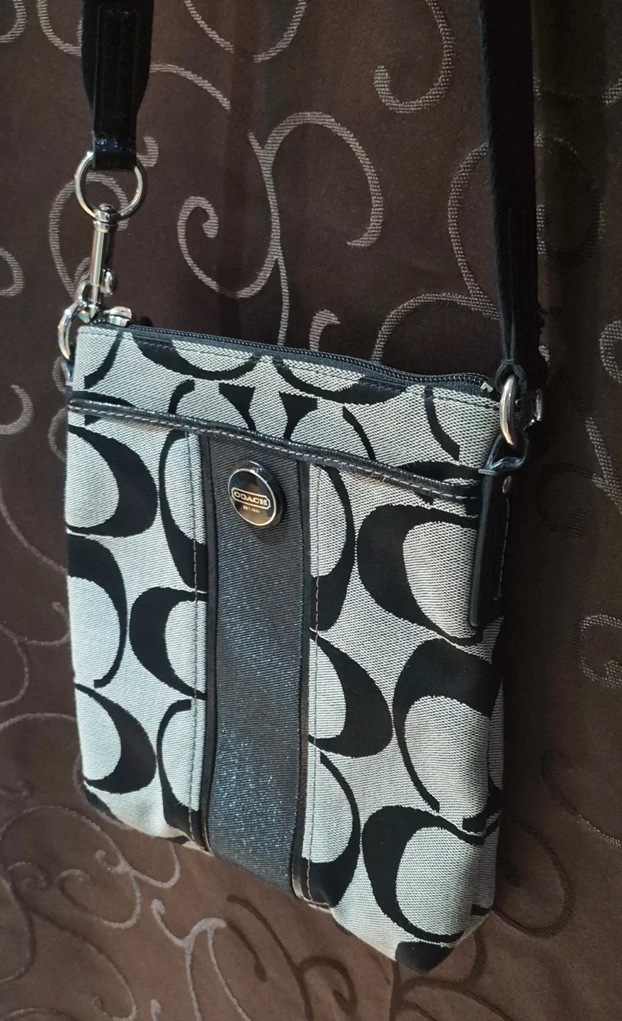 Coach Signature Crossbody Bag - photo 2