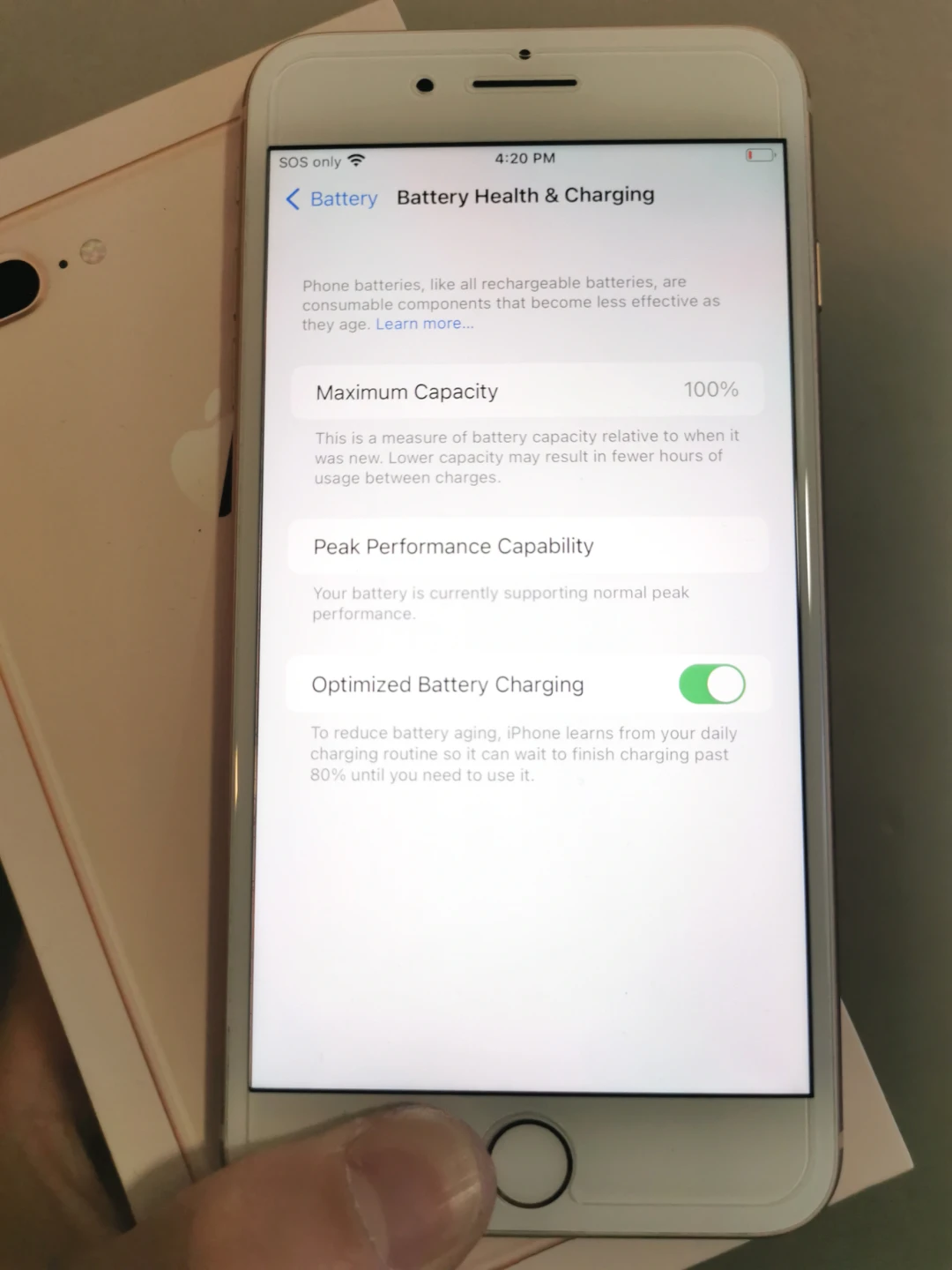 iPhone 8 Plus 64G Gold (Unlocked/100% battery health) - photo 3
