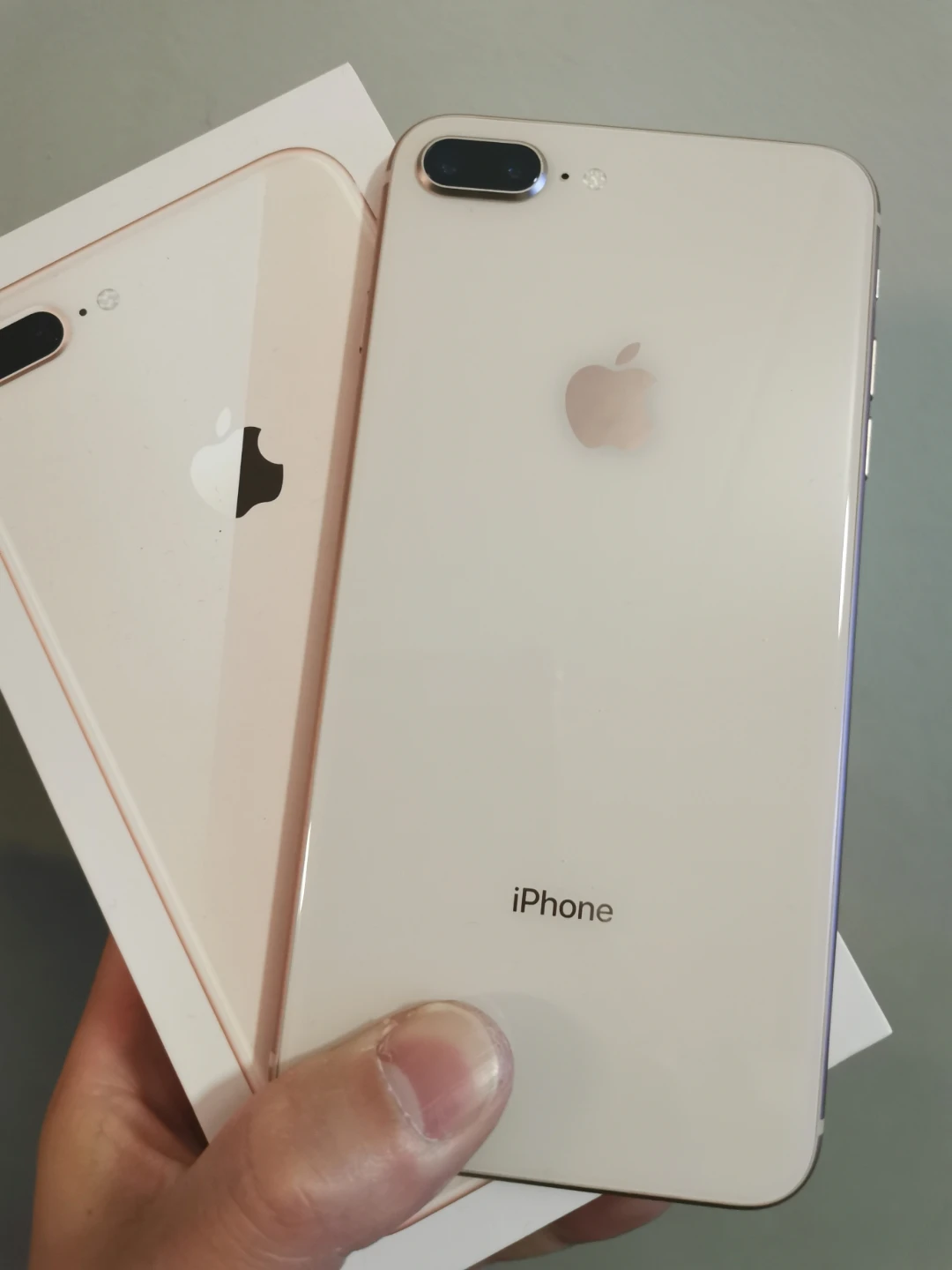 iPhone 8 Plus 64G Gold (Unlocked/100% battery health) - photo 5