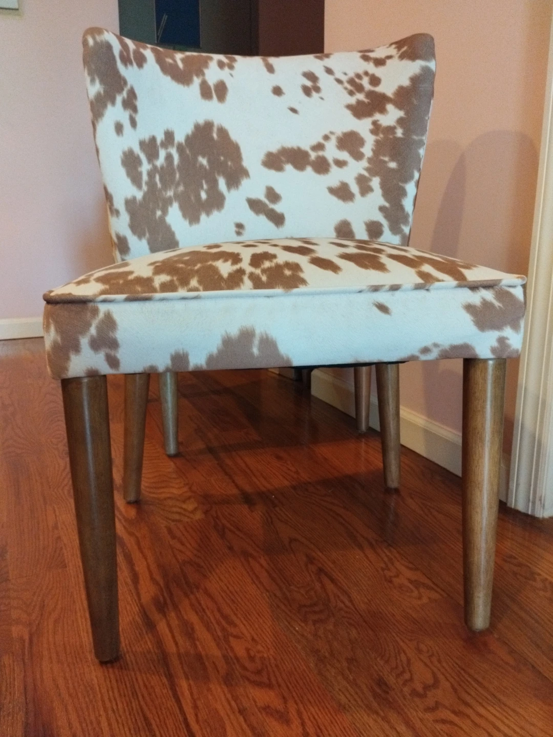 Cow Print Accent Chair (1) - photo 3