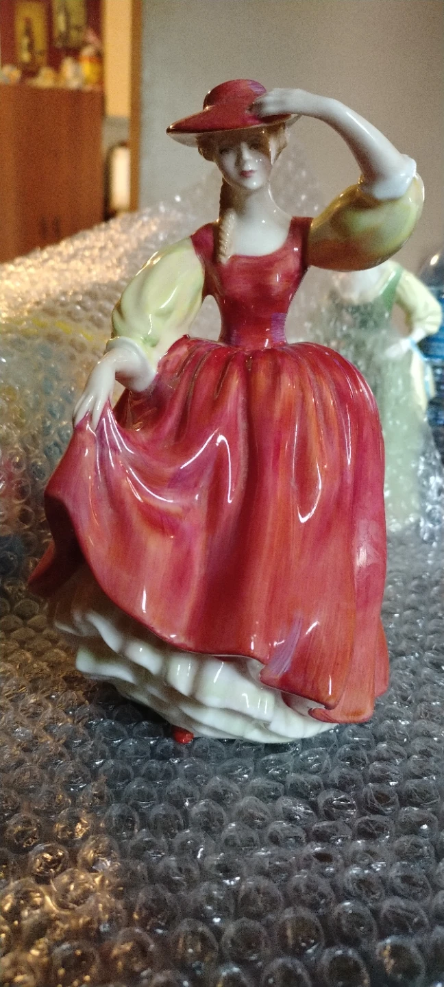 1963 Royal Doulton HN 2399 Buttercup Figurine