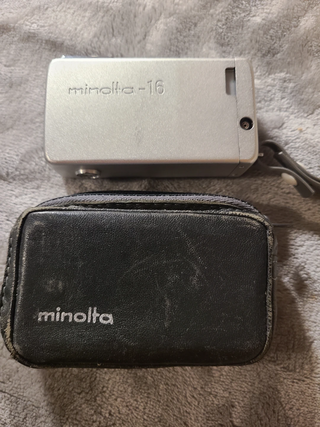 Minolta-16 Subminiature Camera with Case