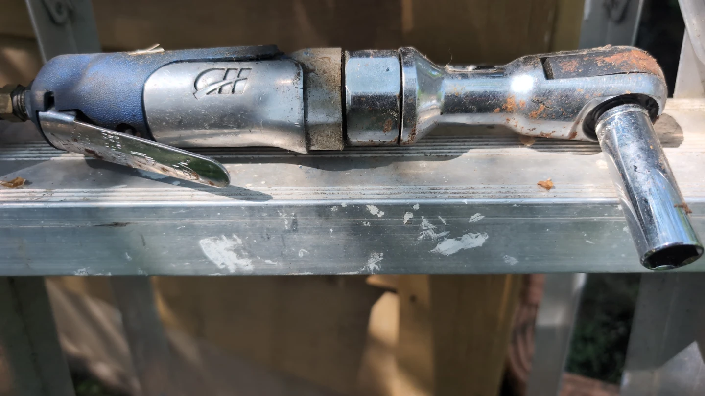 Ingersoll Rand Air Ratchet Wrench - photo 3