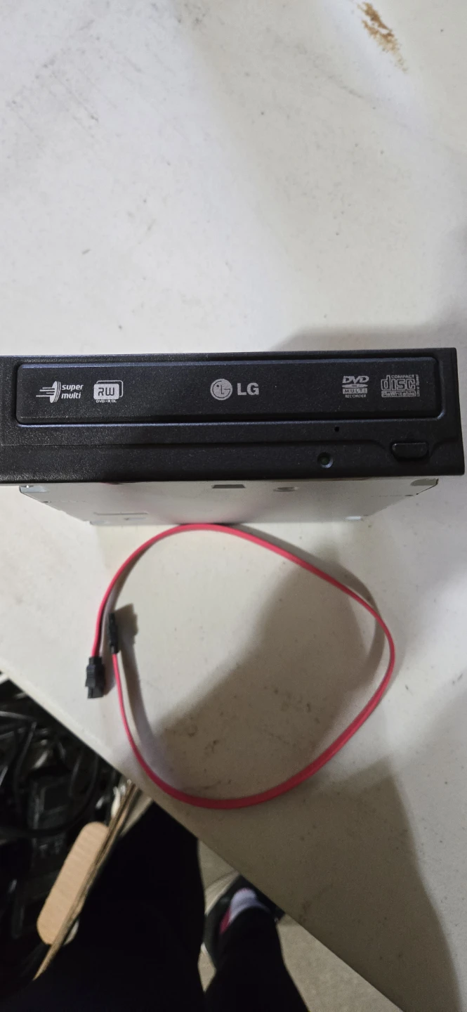 LG Super-Multi DVD Drive with SATA Cable