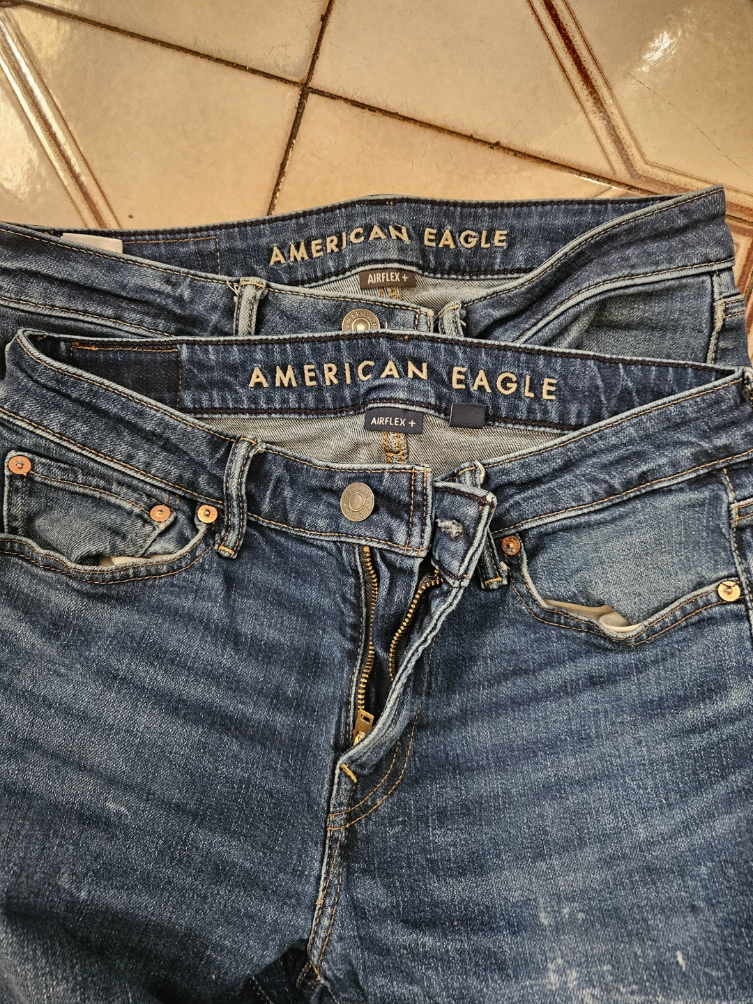 7 mens jeans and joggers ..size small - photo 5