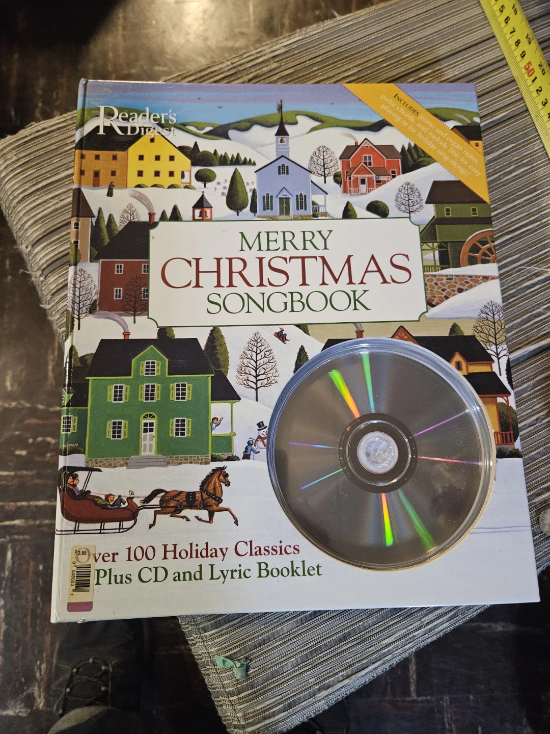 Reader's Digest Merry Christmas Songbook with CD - photo 2
