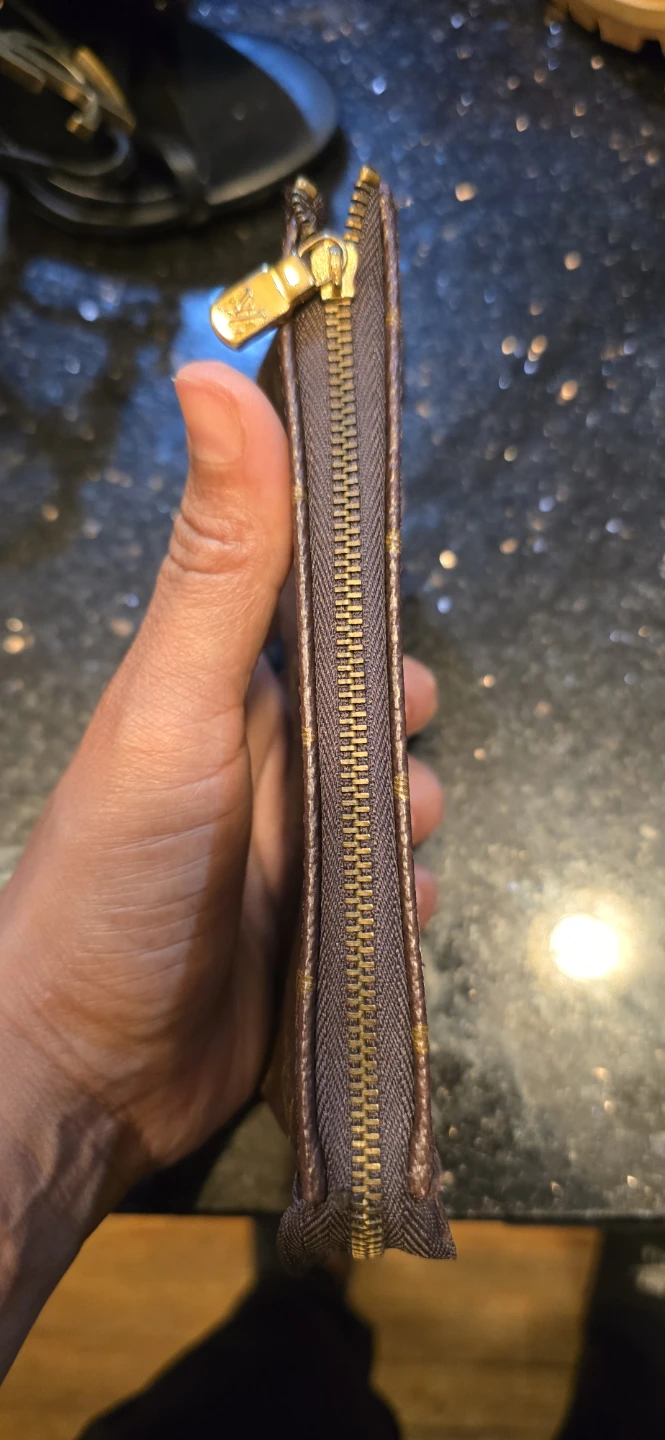 Louis Vuitton Monogram Pouch - photo 2