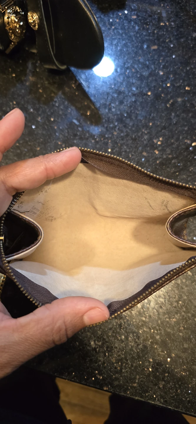 Louis Vuitton Monogram Pouch - photo 3
