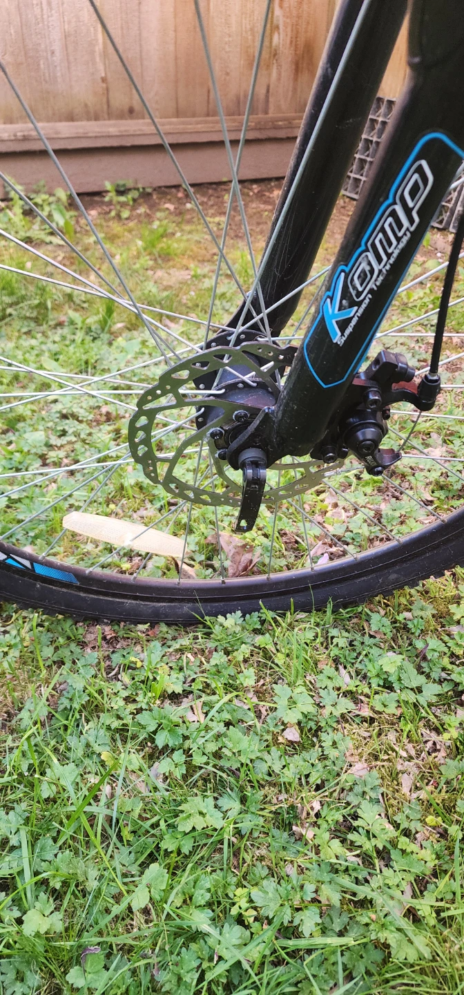 GT Avalanche Mountain Bike - photo 5