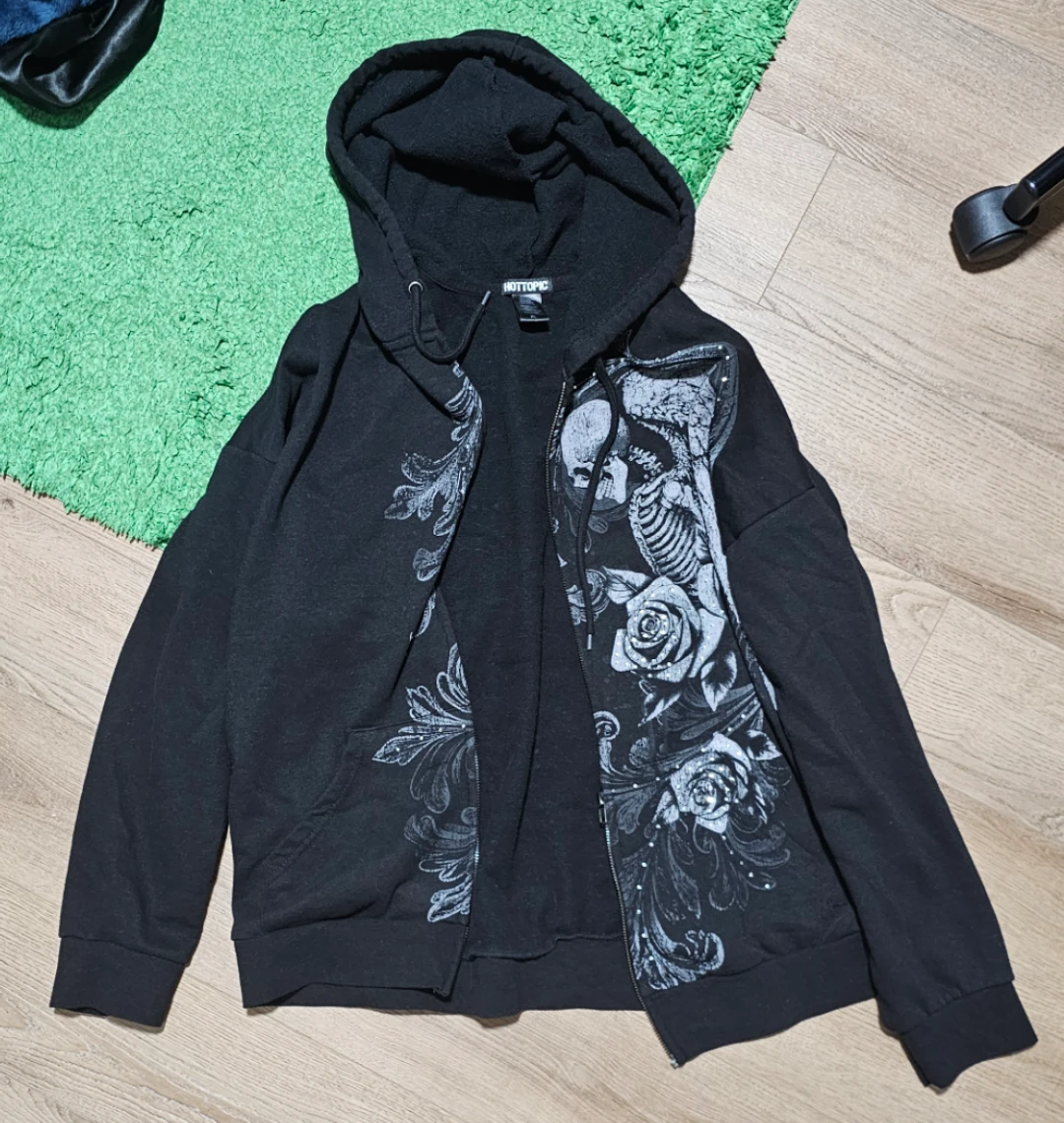 Hot Topic Black Graphic Zip-Up Hoodie