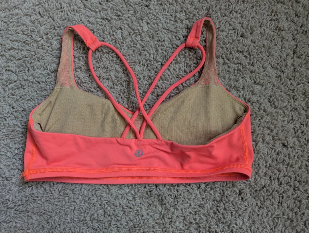 Lululemon Sports Bra Coral Size 8 - photo 2
