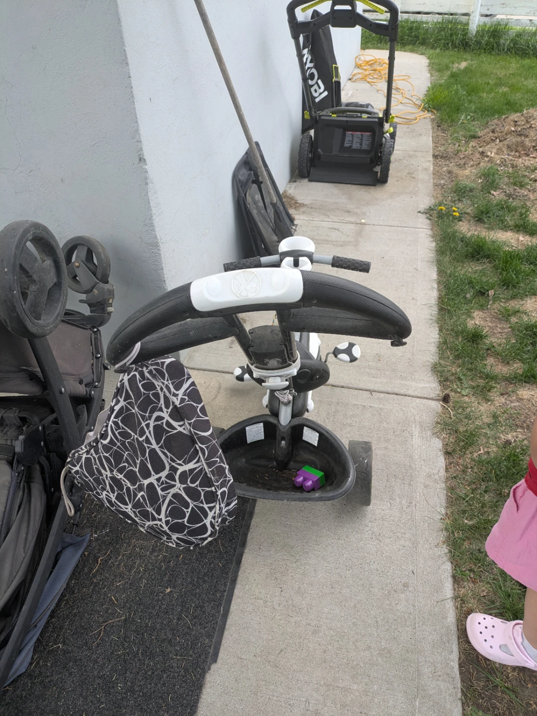 Smart Trike 3-in-1 Tricycle - photo 2