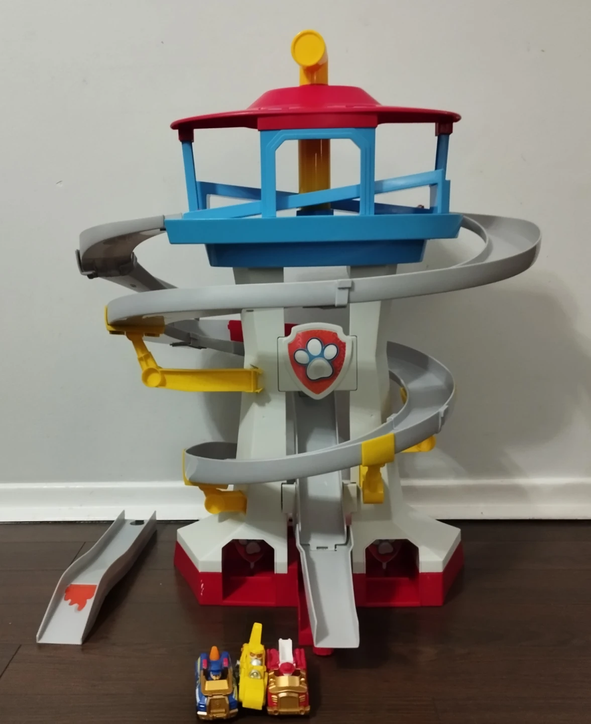 Paw Patrol Tower with Vehicles - photo 2