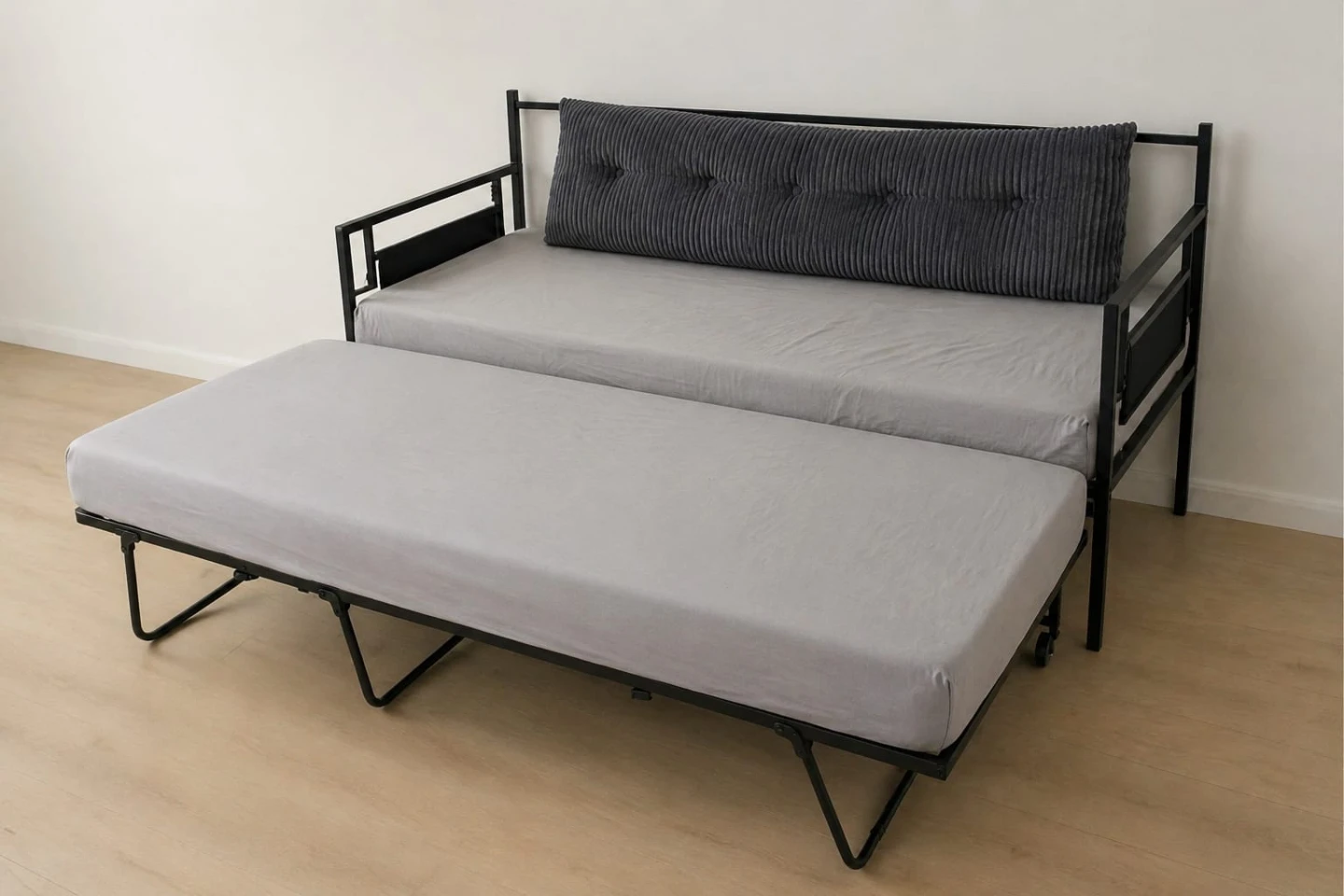 Daybed with mattress 6" - Black Metal Frame - photo 2
