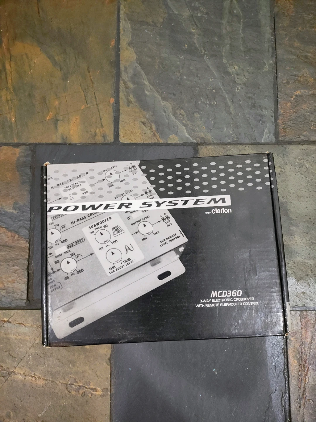 Clarion MCD360 3-Way Electronic Crossover with Subwoofer Control - photo 2
