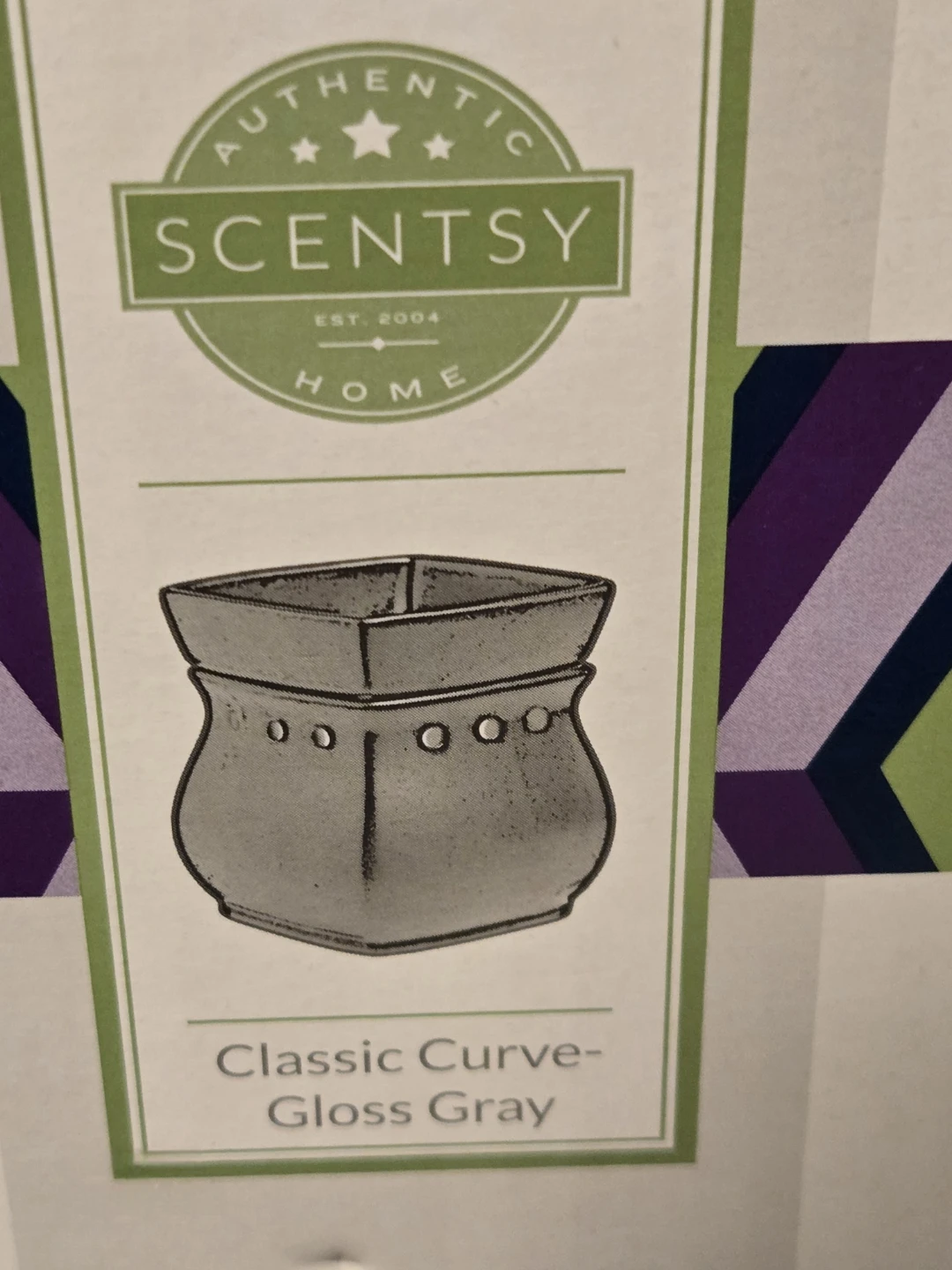 Scentsy Warmer and 5 Scent Bars - photo 3
