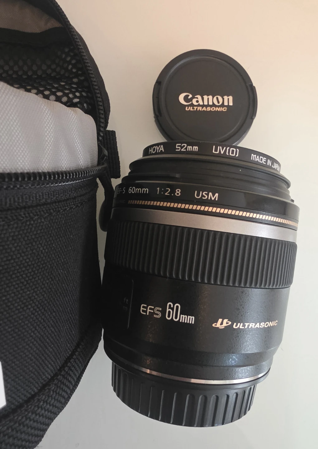 Canon EF-S 60mm f/2.8 Macro USM Lens & Lowepro Case - photo 2
