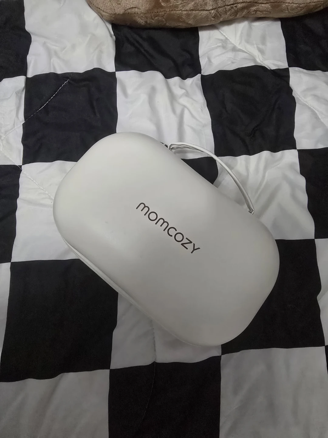 Momcozy Wearable Breast Pump