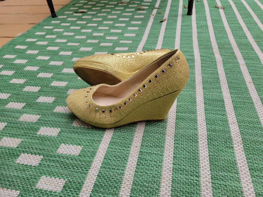 Women's Gold Wedge Heels Size 7